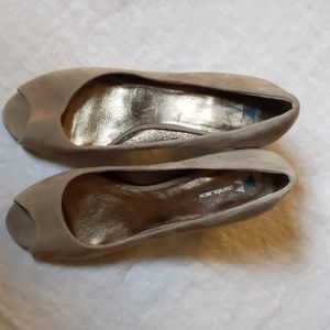 Daniblack open-toed pumps